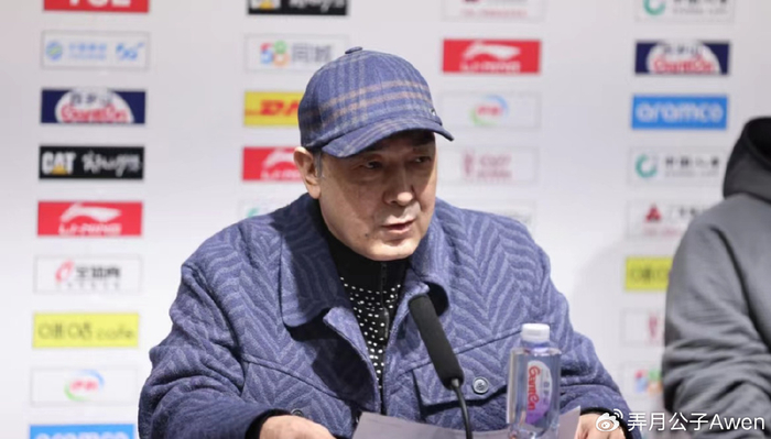 把锅甩给全队cba里弗斯只剩嘴硬该学学阿的江的高情商了