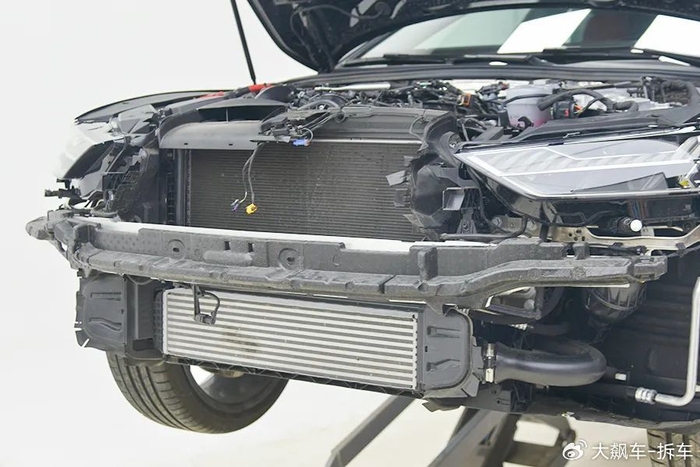 70%,结构材质和较我们拆过的奥迪a6l相差不大.