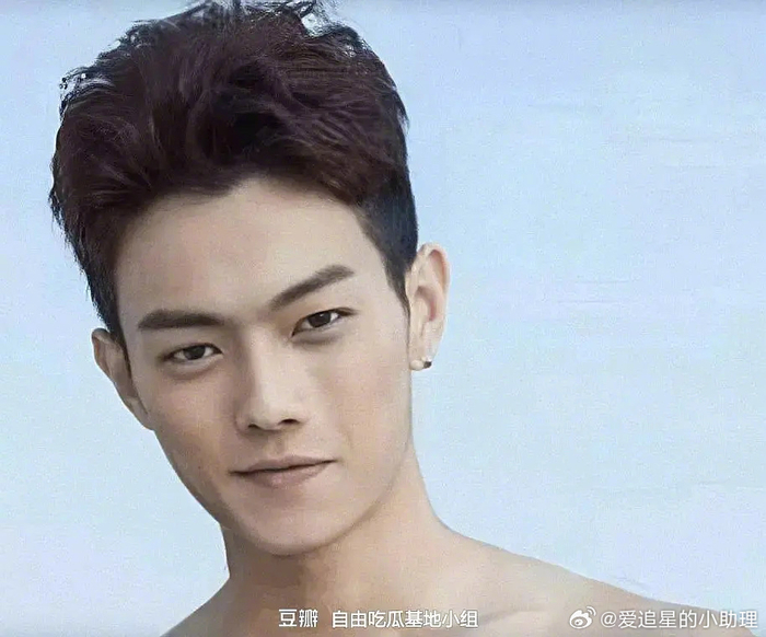 刷到几张原装许凯照颜值如何