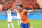 中超：山东泰山3-1重庆铜梁龙，马德鲁加梅开二度，王大雷低级失误