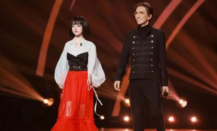 相差32岁,完全没壁,这对组合才叫华语乐坛的神级演
