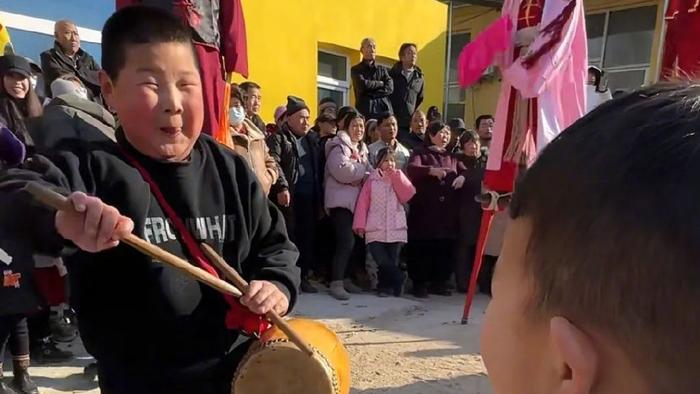 “这种老款小孩，现在很少见了”
