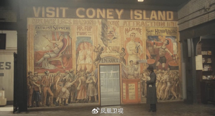 《美国往事》剧照面条与初恋黛博拉的邂逅也能窥得导演的设计,上一秒