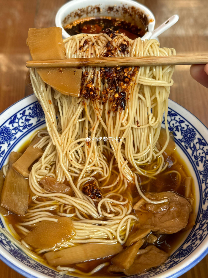 苏州最特殊的面馆之一——西园寺素面……_新浪新闻