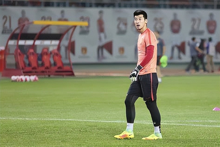 武汉三镇为防国门刘殿座跑路 引进日本青训门将 首秀就有水货表现