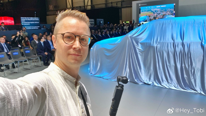 672/ 9第100届日内瓦国际车展日,看到这么多中国车心里好亲切好