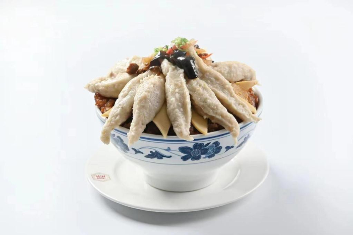 衡阳陆府酒楼:百年土头碗传承湖湘美食文化