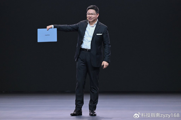 华为鸿蒙生态春季盛会智界s7matebookxpro及多款新品亮相