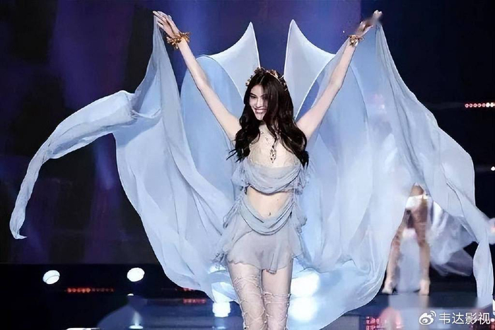 走上国际的"超模"