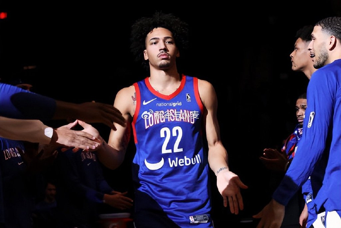 换完主教练之后情况反而更糟了篮网锋线新秀只能打打垃圾时间