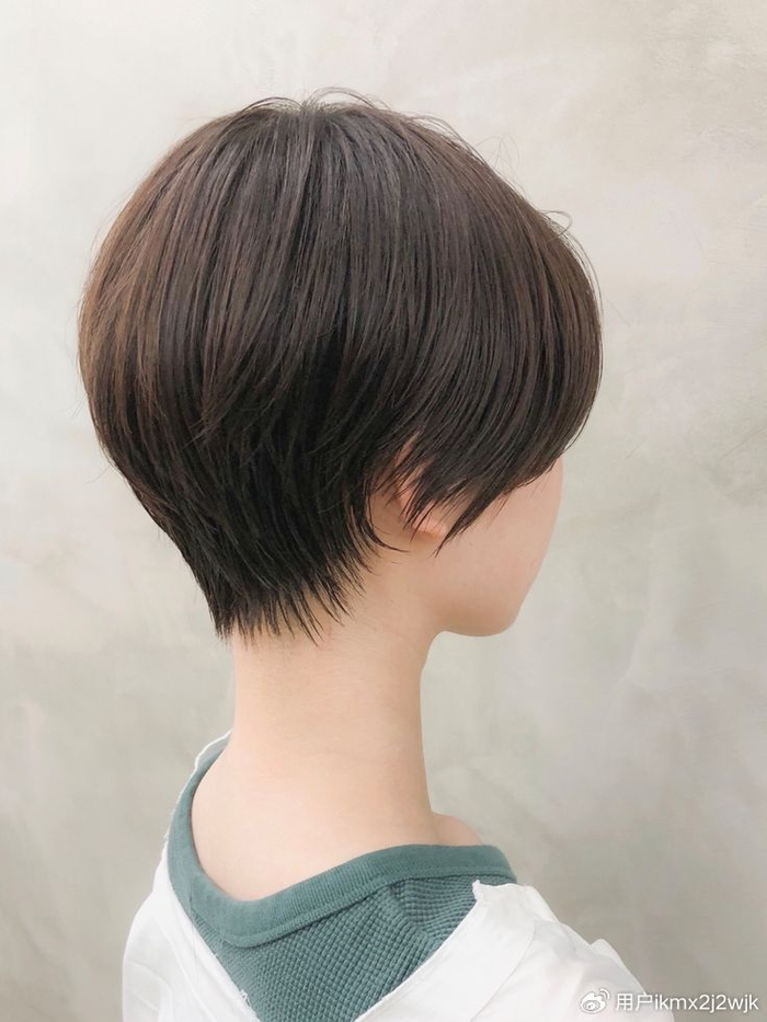 最心动的女士短发,露出耳朵就是不一样,利落个性还自然|短发|发型