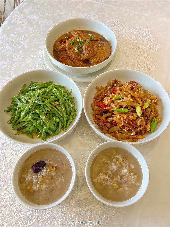 三餐四季,粗茶淡饭