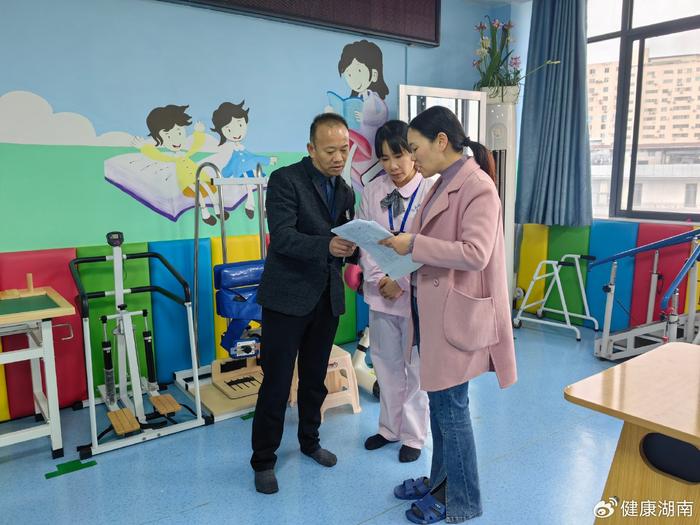 道縣婦幼保健院獲評永州市殘疾兒童康復救助三星級定點機構