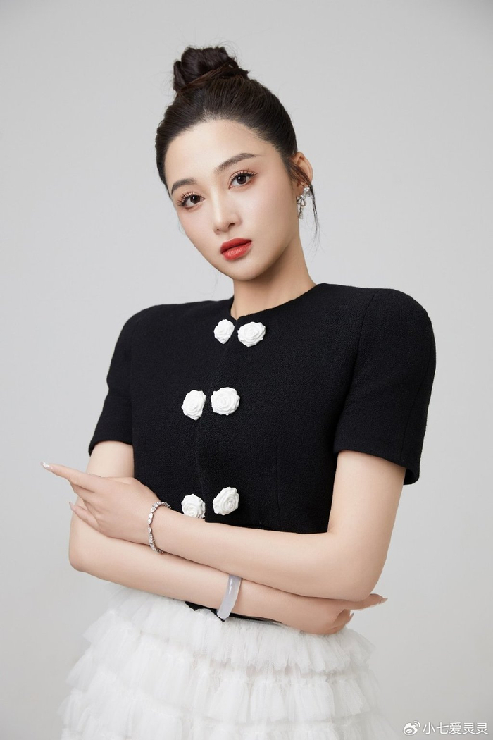 孙嘉璐给奥运健儿打call 为备战《超新星运动会5》脚踝受伤