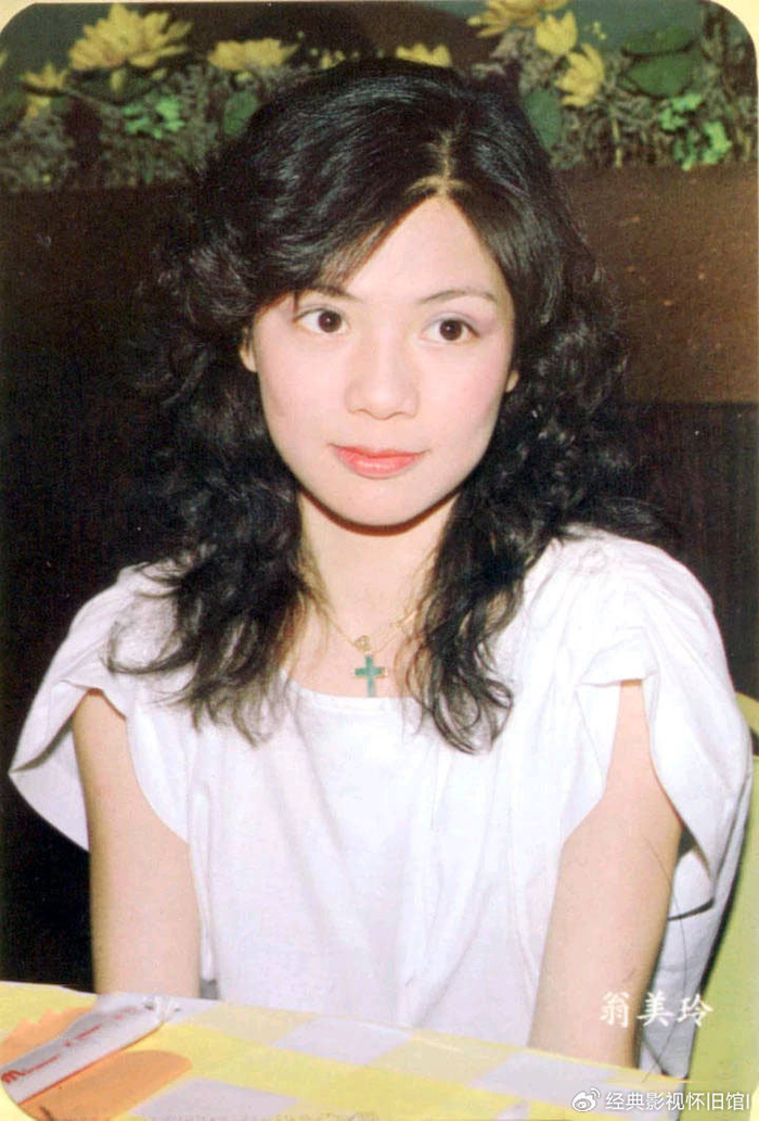 翁美玲老照片:是不是美女,请看素颜照|翁美玲|素颜|美女_新浪新闻