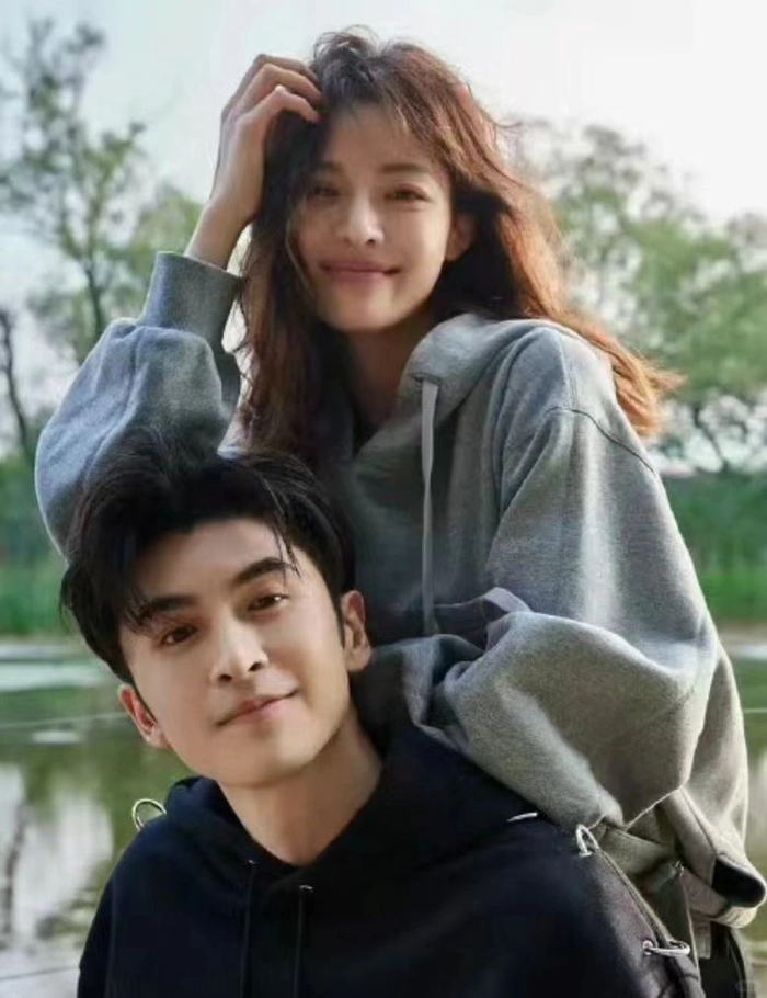 张云龙勿cue我玩游戏呢众所周知人一共会失两次恋