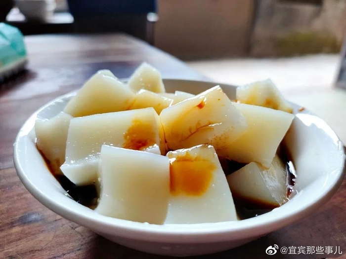 宜宾叙州区横江古镇老手艺--米浆凉糕!