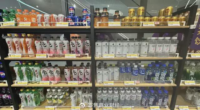 中商超市新店型"暴扣折选"底盘不稳