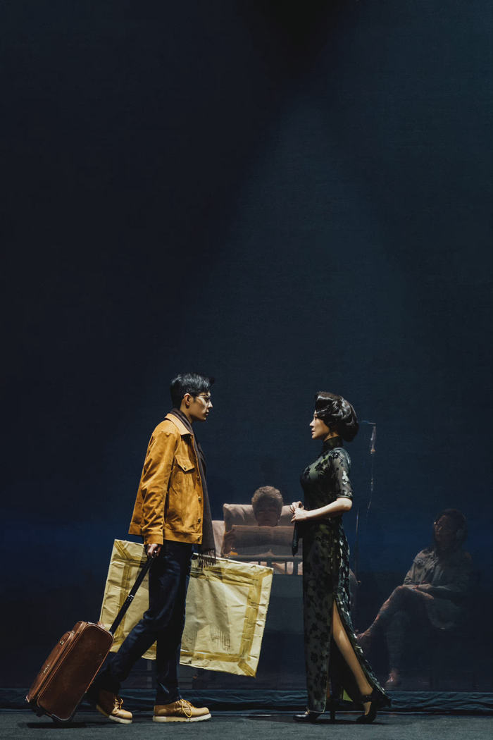 肖战话剧如梦之梦深圳场最新的剧照释出