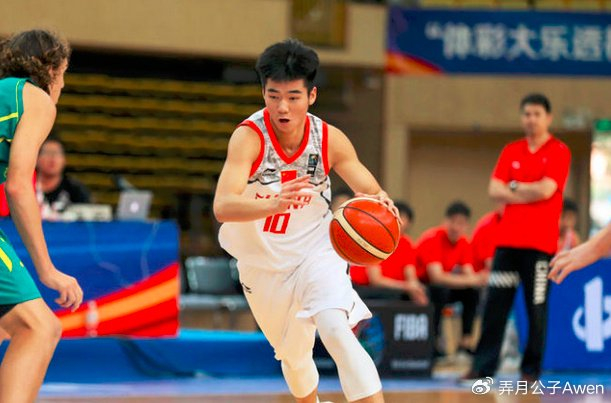 登场15分钟1分不得小郭艾伦一软肋太明显恐走黄荣奇老路