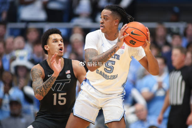 又制造内线杀伤还能进行护筐北卡大五内线熟男真的会最终落选