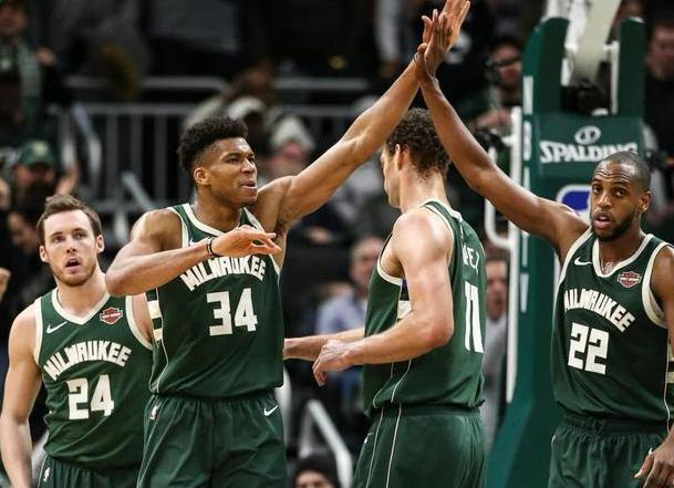 联手冲冠!科比门徒拒绝留队,接受字母利拉德邀约,转投密尔沃基|密尔沃