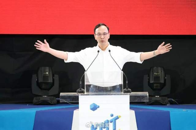 特约评论员 刘和平:我认为,这背后的原因主要有两个——第一,国民党的