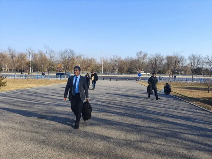 拉新疆厅官下马的举报人被控"敲诈勒索":曾谢绝300万元现金(图5)