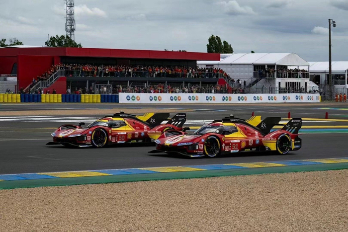 勒芒24小时冲刺赛结束,法拉利赛车以2%燃油冲线!