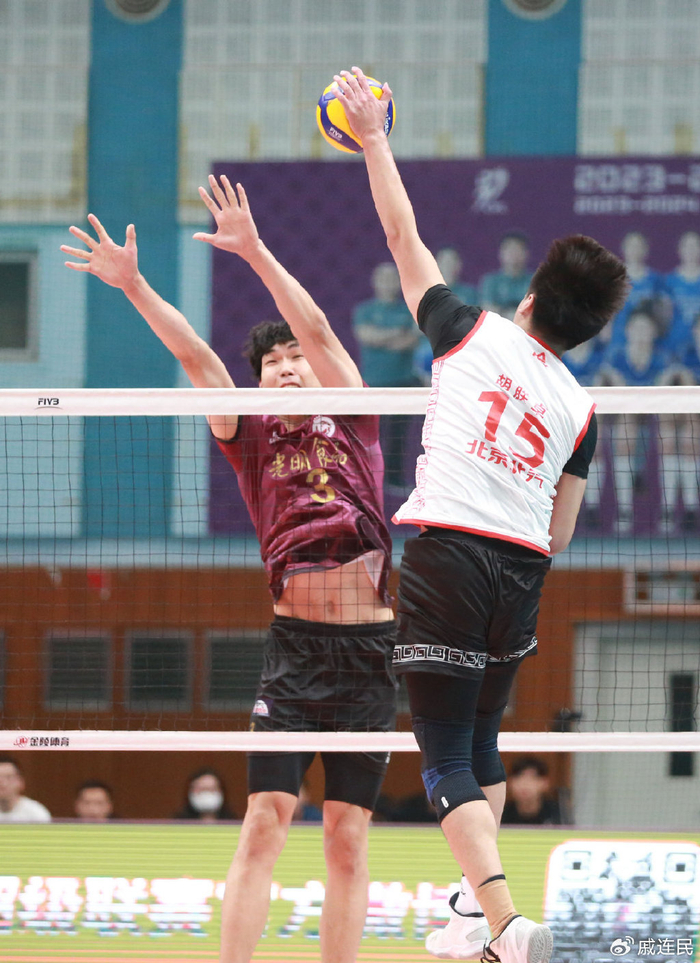男排超级联赛总决赛第一场 北汽男排主场0:3不敌上