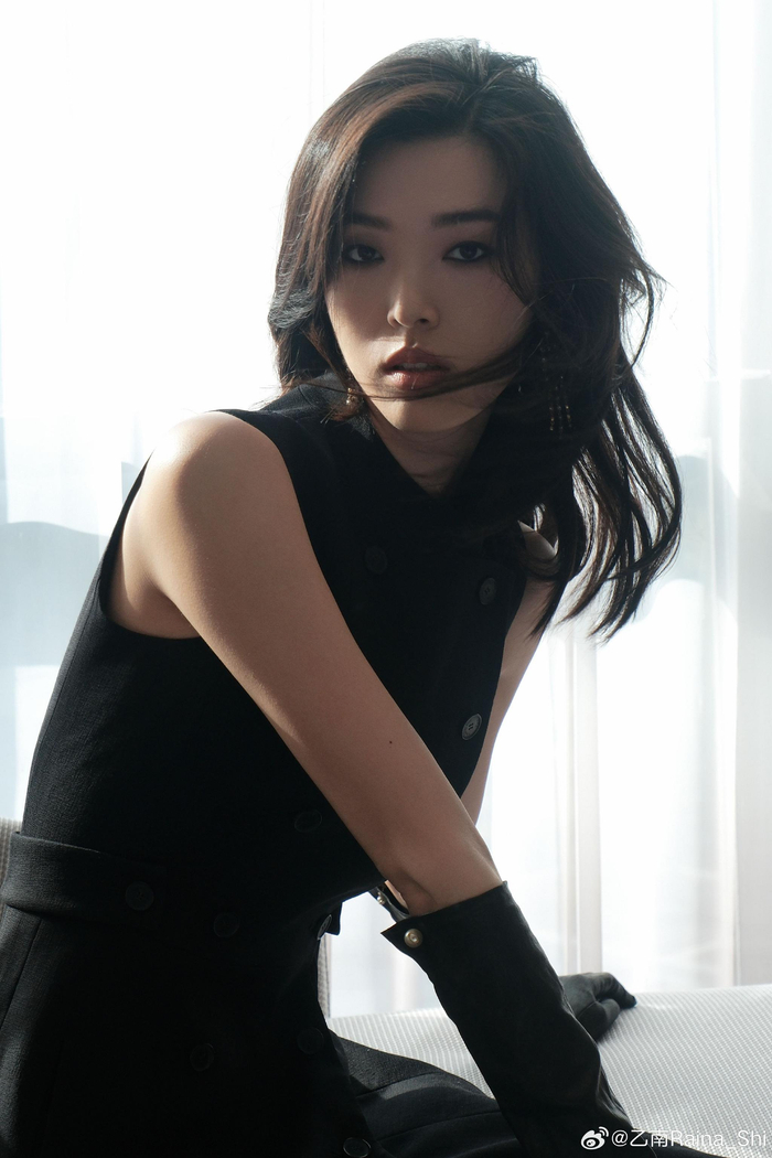 超模游天翼elle风尚大典优雅大气彰显时尚魅力复古随性