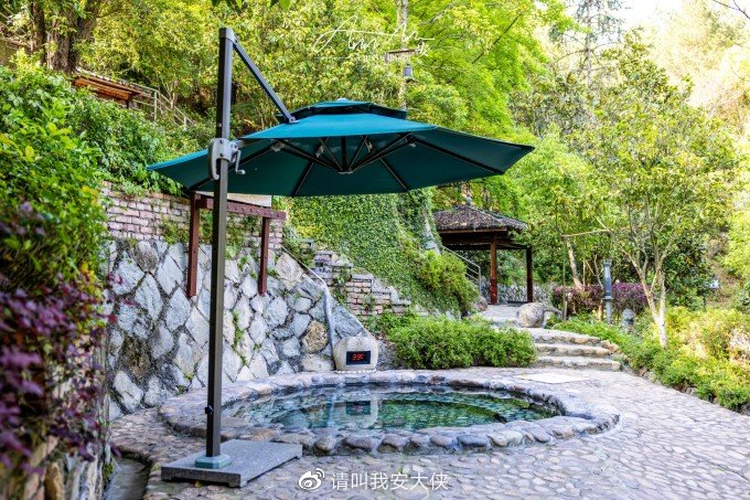 七叠温泉位于闽清县塔庄镇斜洋村,是国家3a级旅游景区,四星级温泉.