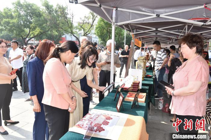 河北景县非遗展示展演 逾30个特色民俗亮相