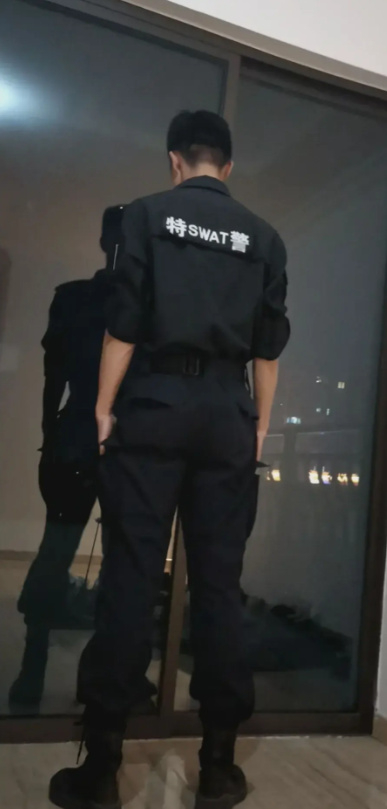 许凯的"韩廷"霸总背影杀太迷人,网友晒出自家老公,哪来的自信
