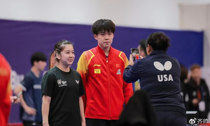 大头看上去很有趣|王楚钦|女选手|大头_新浪新闻