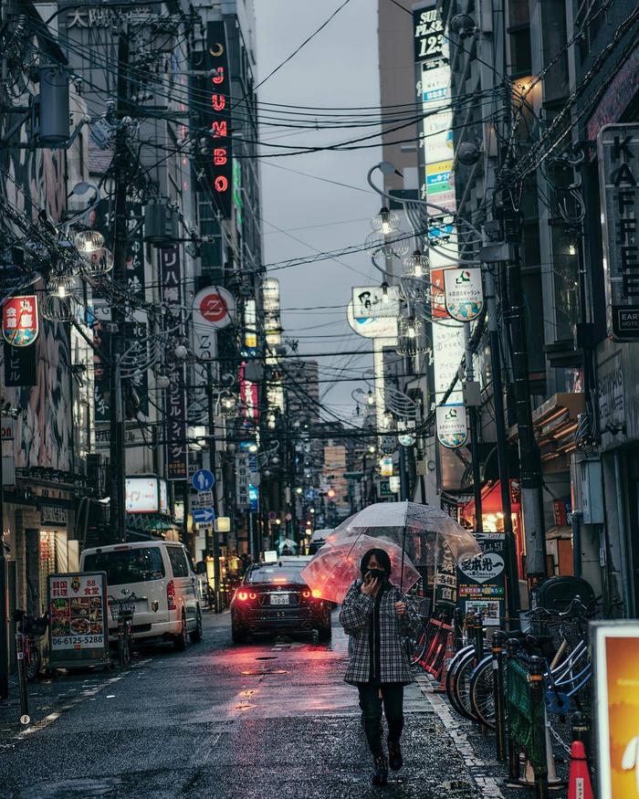 雨天的新宿