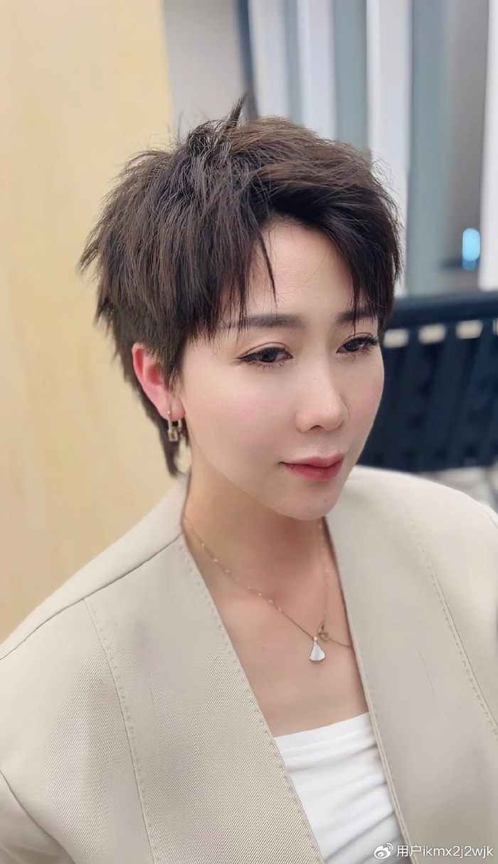 爆款女士短发来了,个性时尚有特色,喜欢别错过