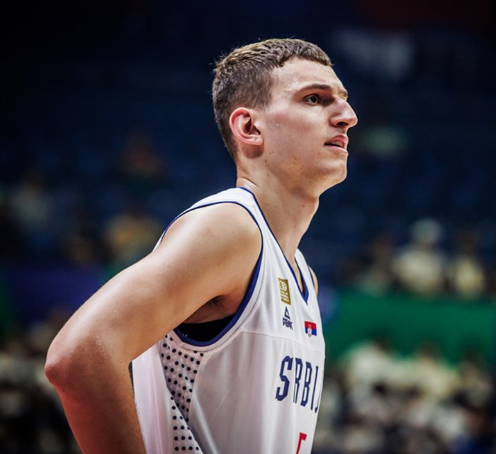 已遭dnp17天:斯波搪塞言论令约维奇无奈 替补席被助教训话一幕太惨