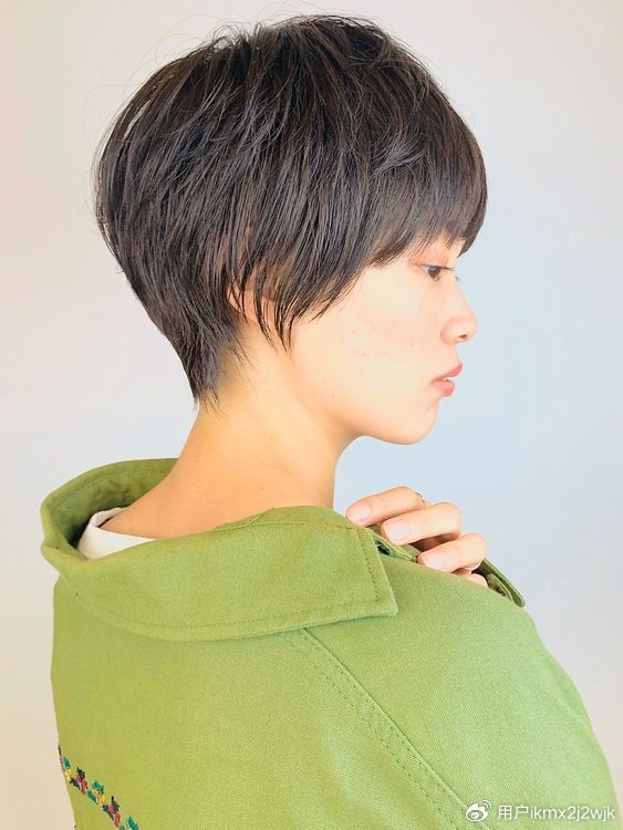 最心动的女士短发,露出耳朵就是不一样,利落个性还自然|短发|发型