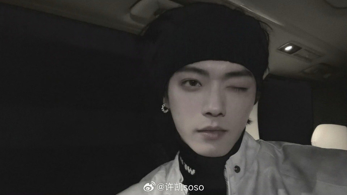 许凯发带耳环wink谁懂梦回kev