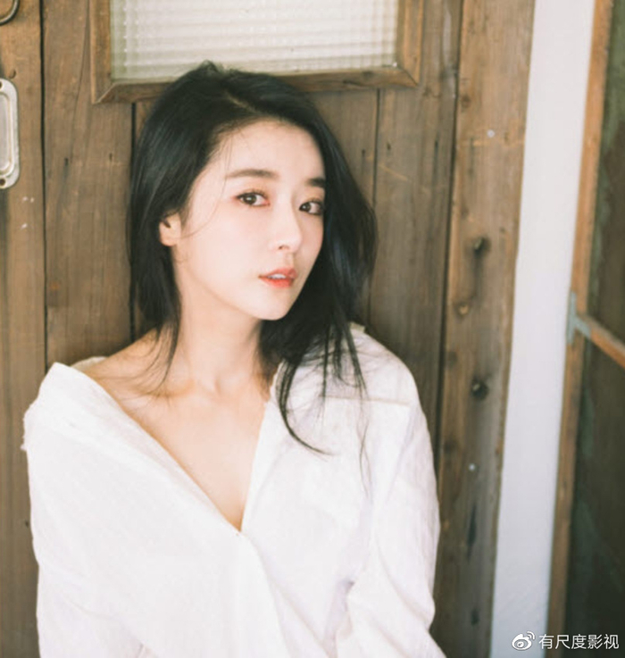推荐三位名气一般的韩国女星,盘点下她们有哪些为艺术牺牲的作品|陷阱|李泰林|上流社会|池安|金奎善_新浪娱乐_新浪新闻