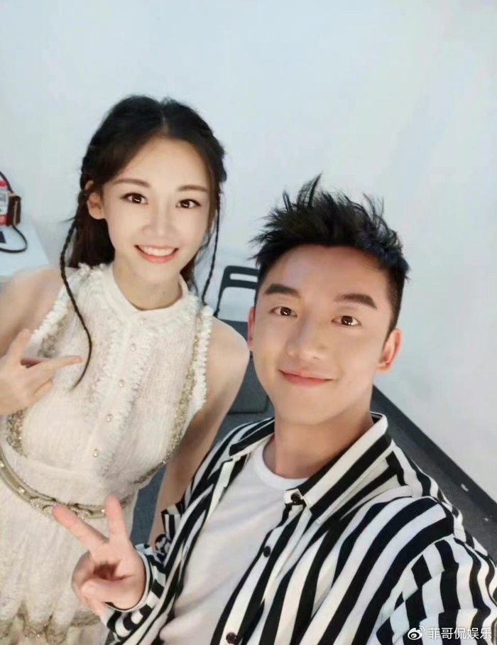 苗苗生下三胎引发网友热议|郑恺|夫妇|名字_新浪新闻