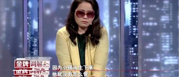 俞敏洪的全家照妈妈图片