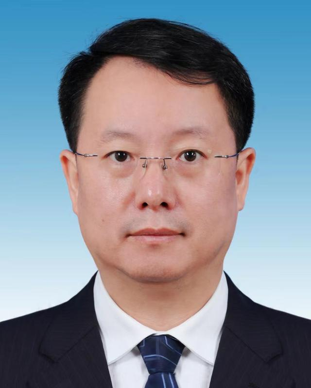 赵波当选为广安市人民政府市长