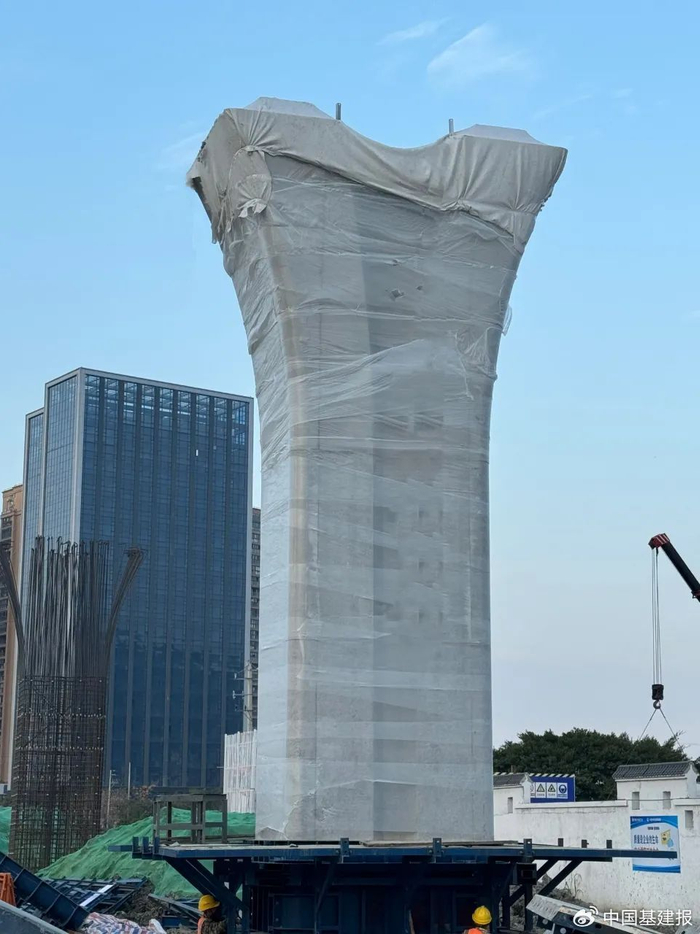 温州市域铁路S3线一期工程自建段首个桥梁墩柱完成浇筑|墩柱|温州市|铁路_新浪新闻