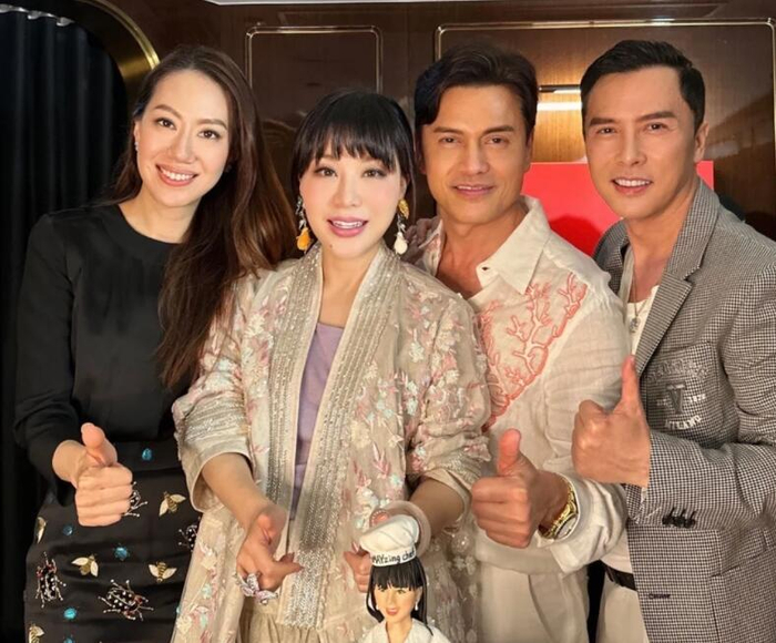 吕良伟与太太甜蜜庆生,结婚22年恩爱如初|杨小娟|吕良伟|太太_新浪