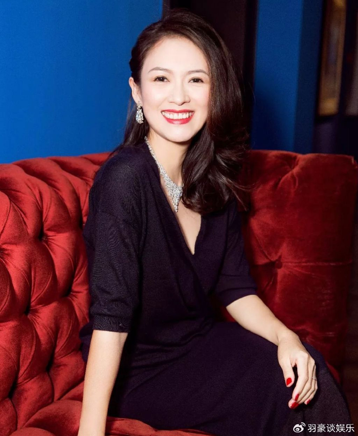 大学旧照曝光,惊现真正的"玉女"!|章子怡|玉女|国际章_新浪新闻