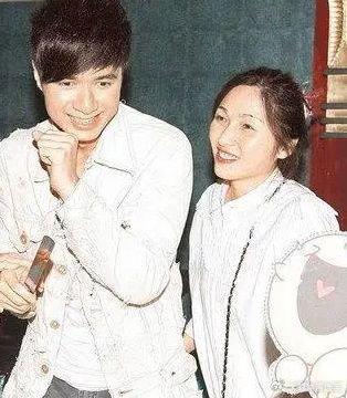 古巨基她以经纪人身份陪我22年52岁为我高龄产子能不爱吗