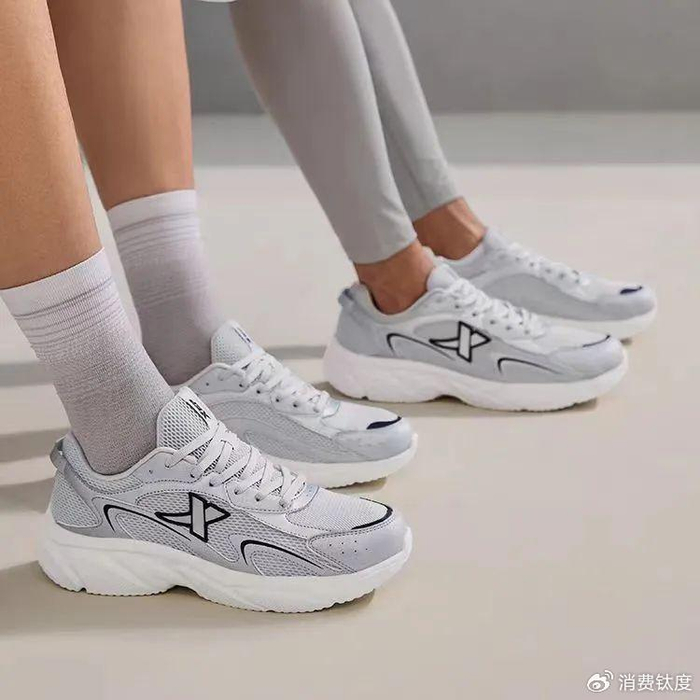 特步,加速"跑"起来|索康尼|特步|马拉松_新浪新闻