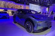 2023上海车展探馆丨3.7秒破百 CLTC续航560km 极氪X实拍